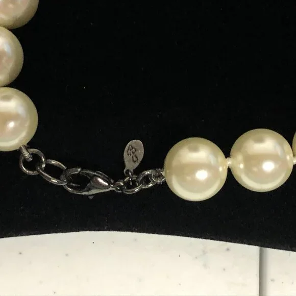 Joan Boyce Multi color Crystal and Faux Pearl Statement Piece ** - Picture 9 of 9